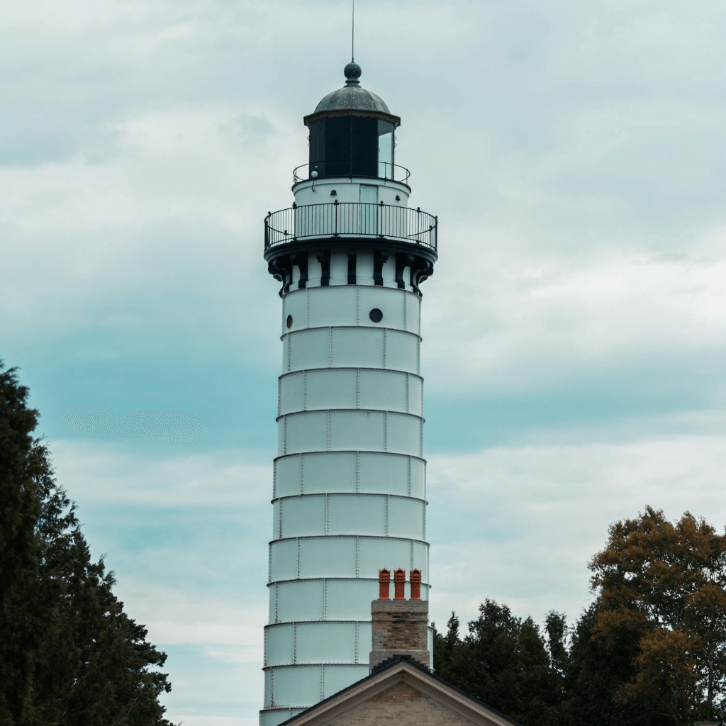 lighthouse road trips from chicago